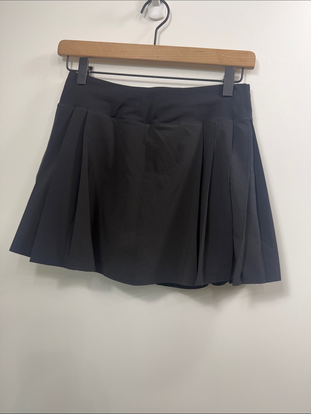 Lululemon Side pleat high rise tennis skirt size 4